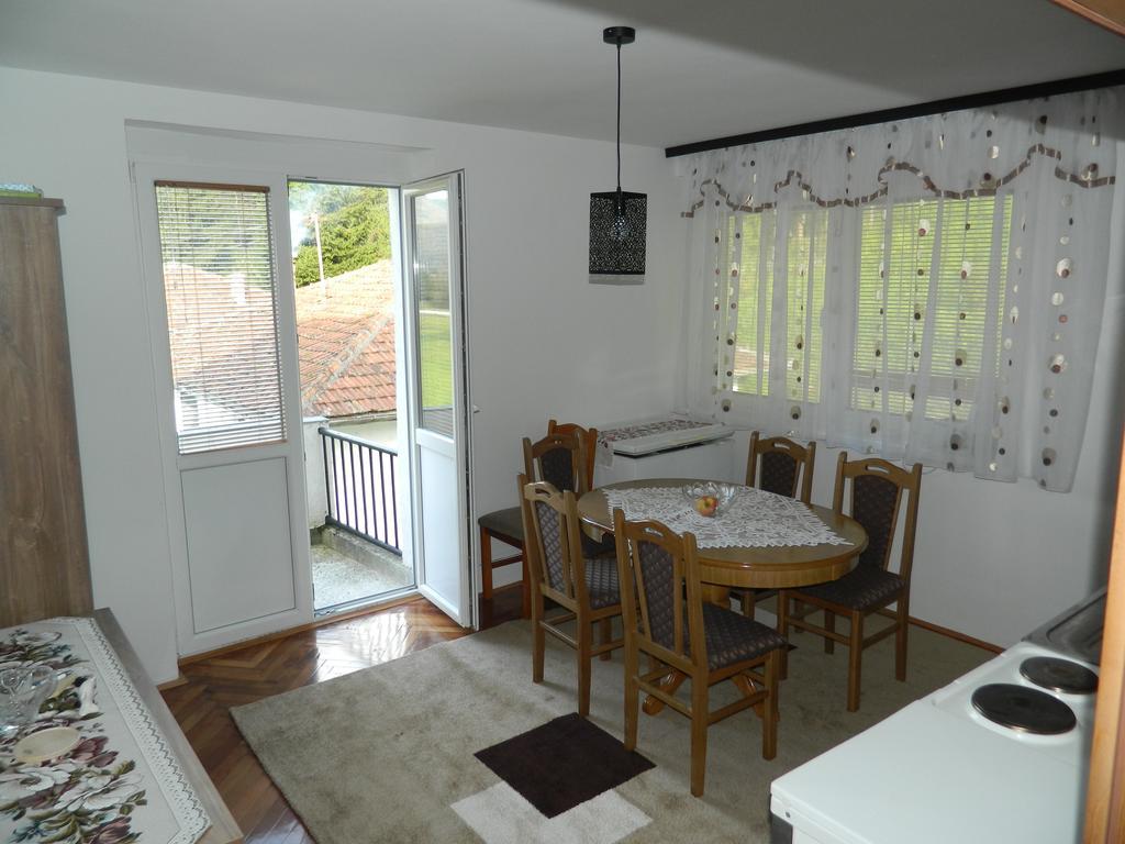 Apartman Sutjeska Tjentiste Exterior photo
